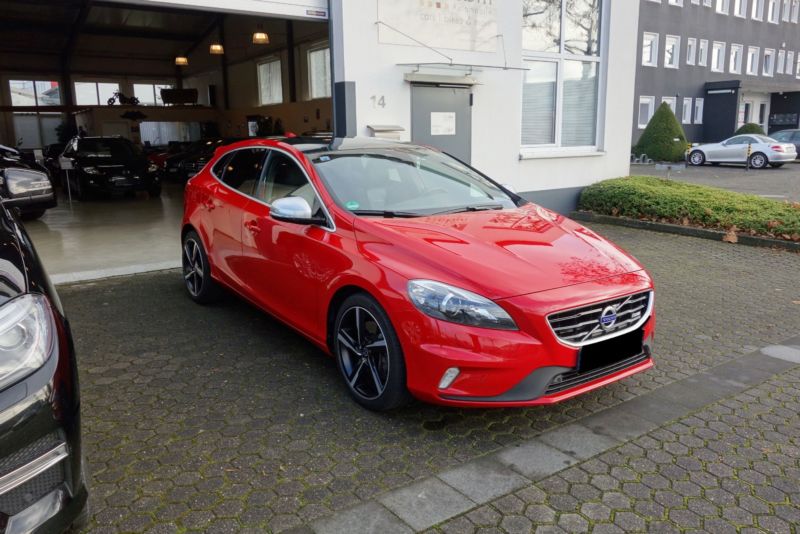 Volvo V 40 R-Design 2.0d 150 ch