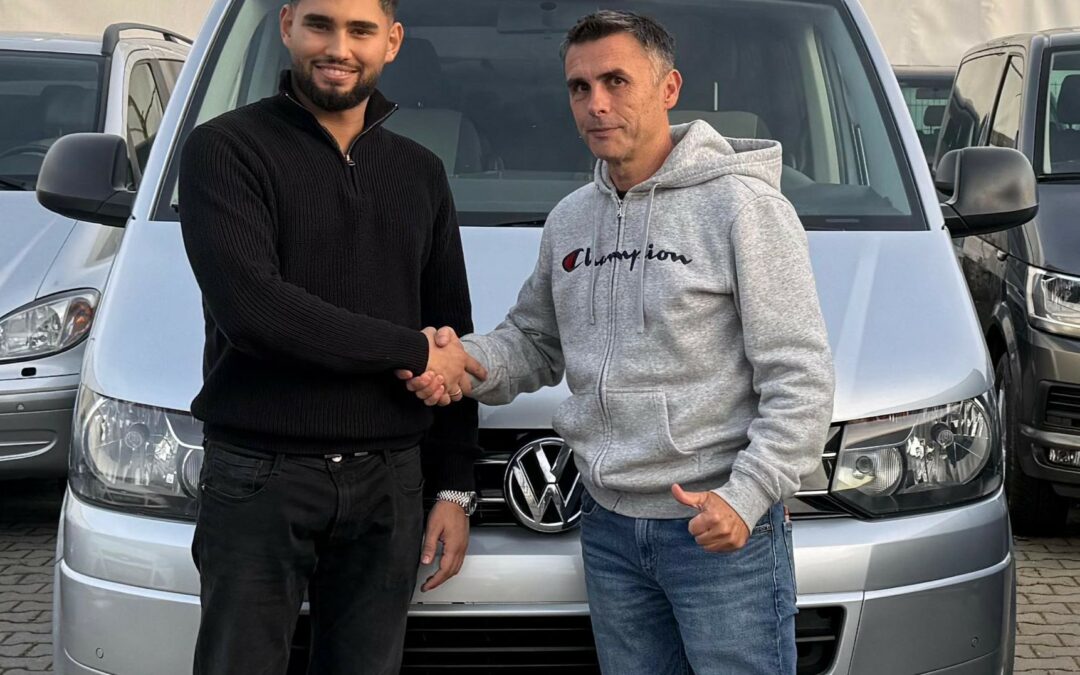 Volkswagen T5 Multivan 2.0 TDI 140