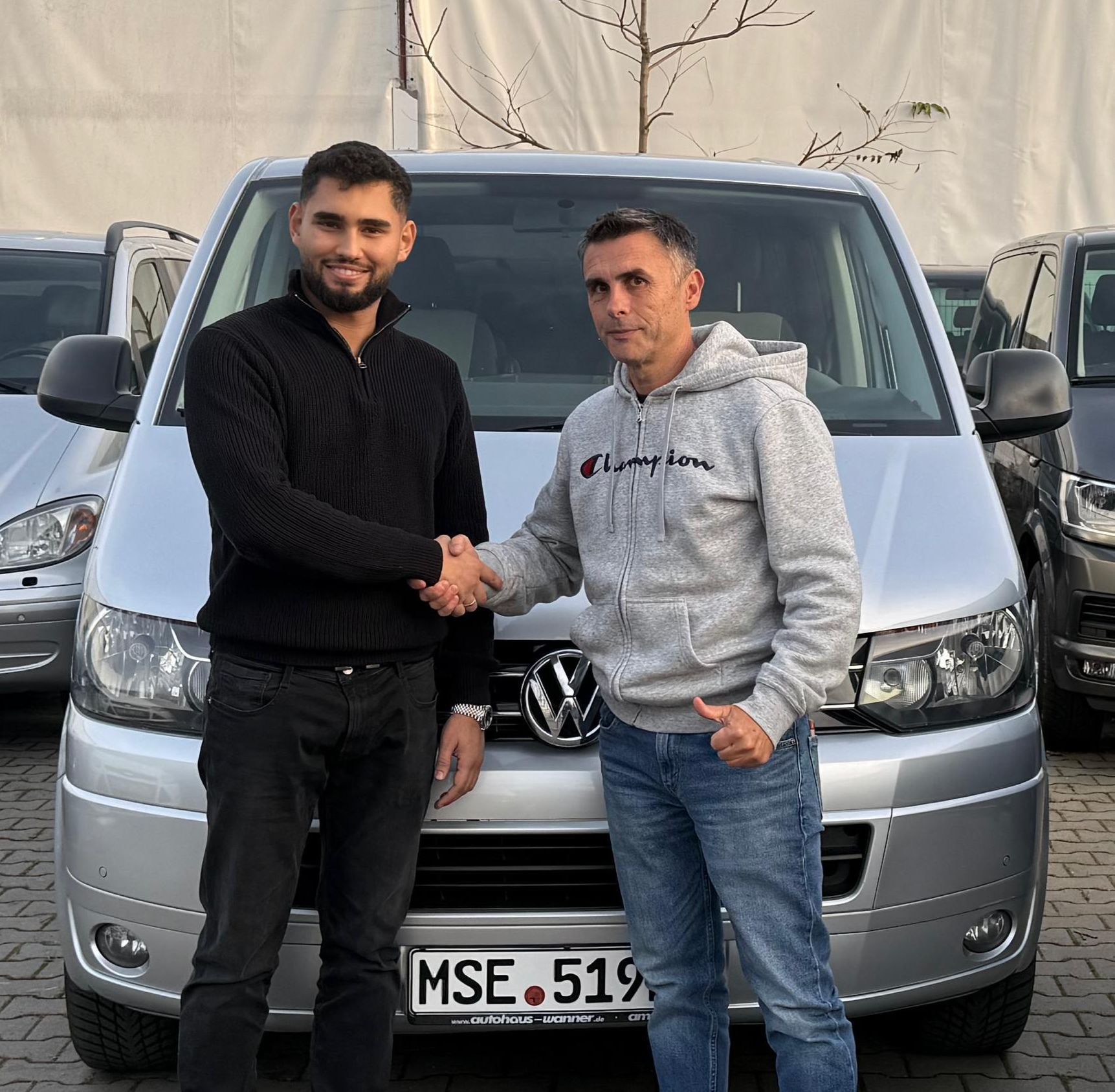 5fd1eb6f-3a84-4056-9472-781cd0d15911 (2)